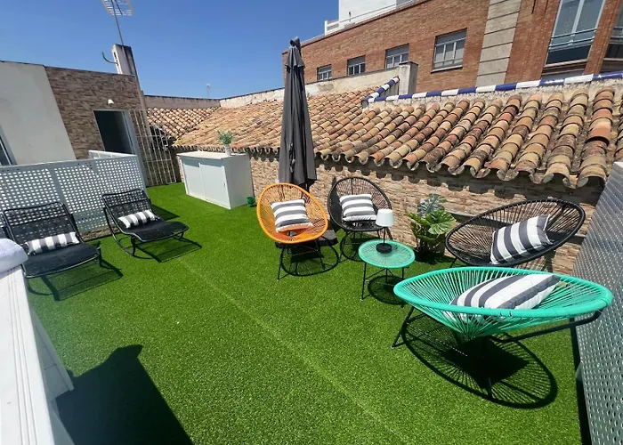 Isg Apartments Puerta Jerez Sevilla 01