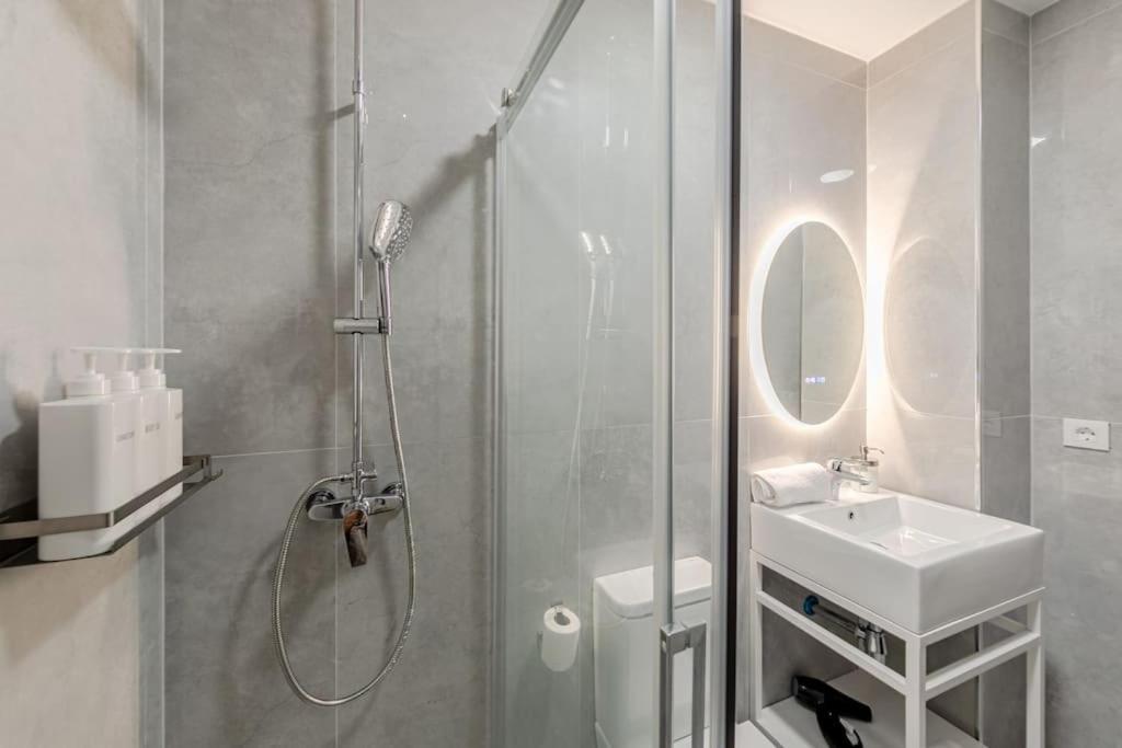 Apartament Isg Puerta Jerez 01