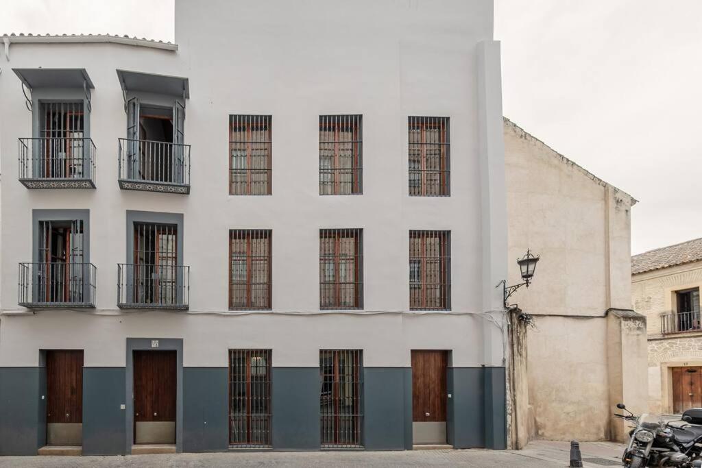 Isg Puerta Jerez 01 Apartament *
